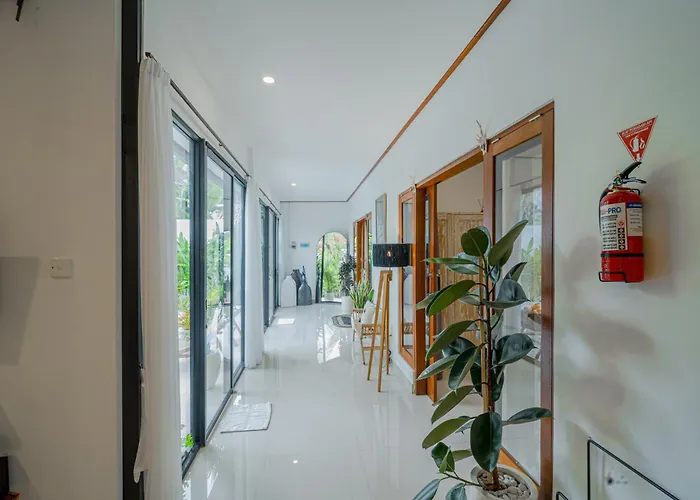 Lemone Braban By Bali Solutions * سمينياك